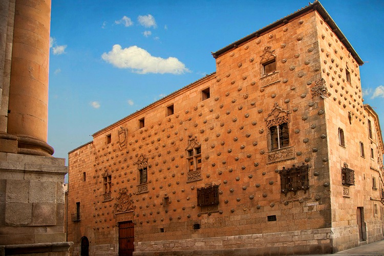 Casa  de las Conchas de Salamanca, Castilla y León.