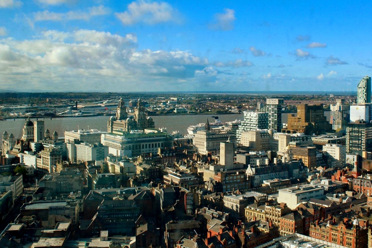 Vistas desde la torre de St John Beacon, Liverpool, Inglaterra, Reino Unido