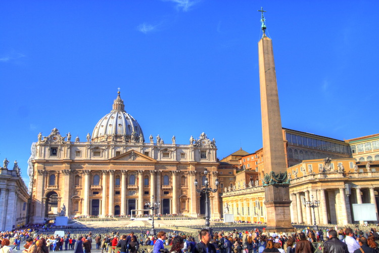 Plaza de San Pedro y Basílica del Vaticano, Roma, Italia