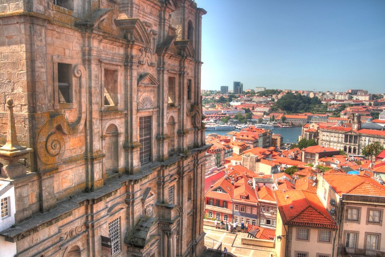 Mirador de la Catedral, Oporto, Portugal