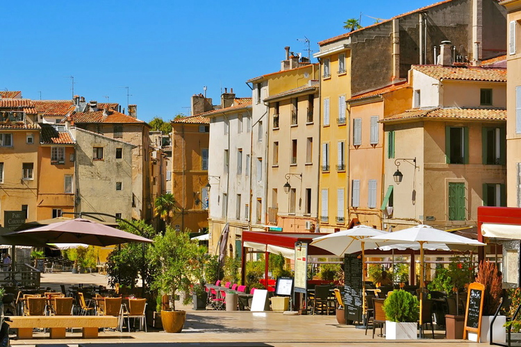 Plaza de Aix-en-Provence, Provenza, Francia
