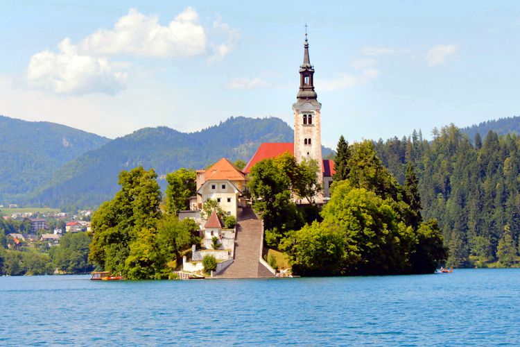 Isla en el lago de Bled, Eslovenia