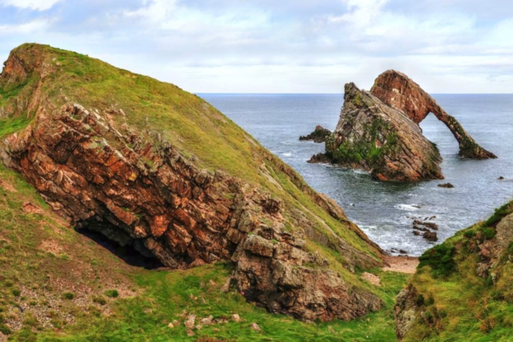 Bow Fiddle Rock, Escocia, Cullen, Reino Unido