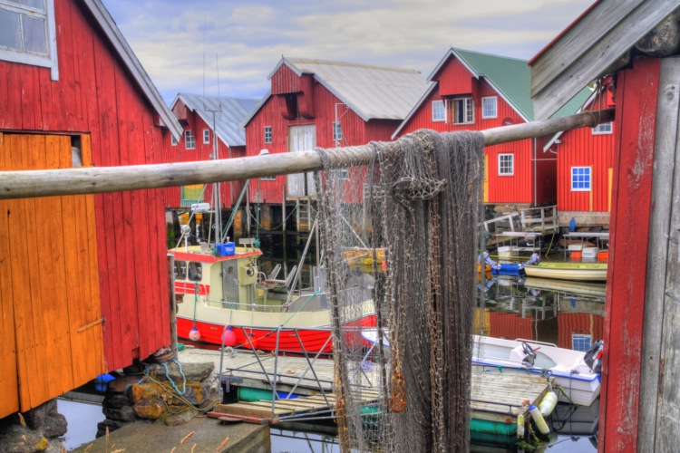 Casas en Bud, Noruega, fiordos