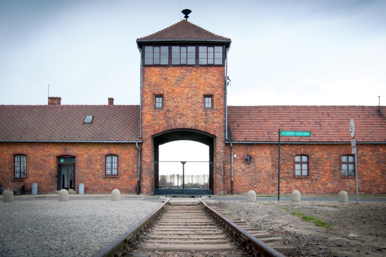 Entrada a Birkenau, Polonia