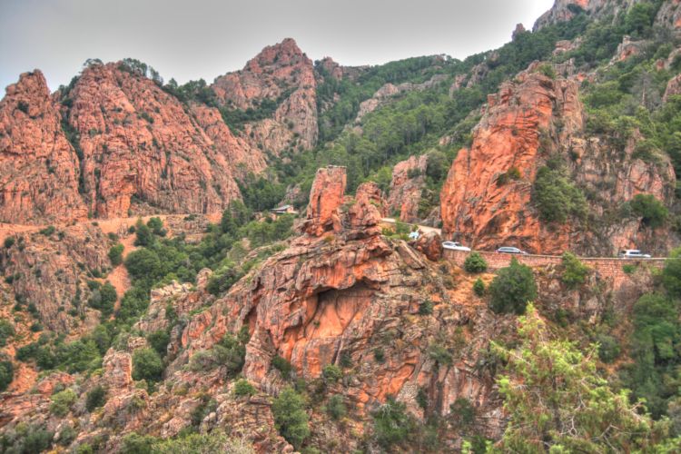 Calanques de Piana desde la carretera, Córcega, Francia