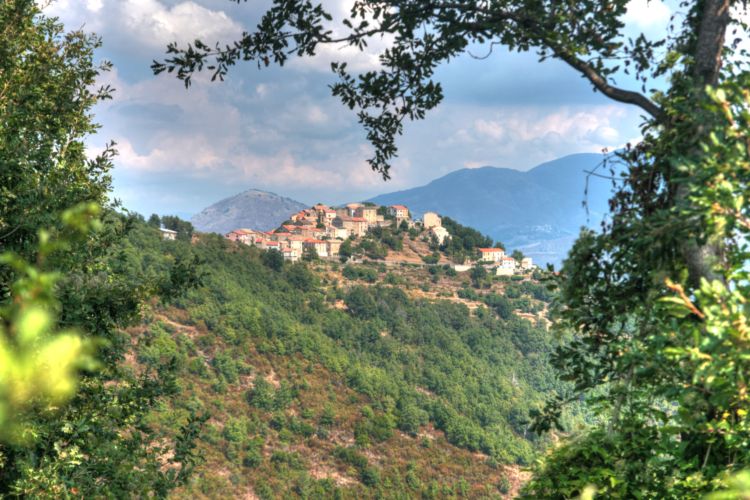 Pueblo del interior de Córcega, Francia