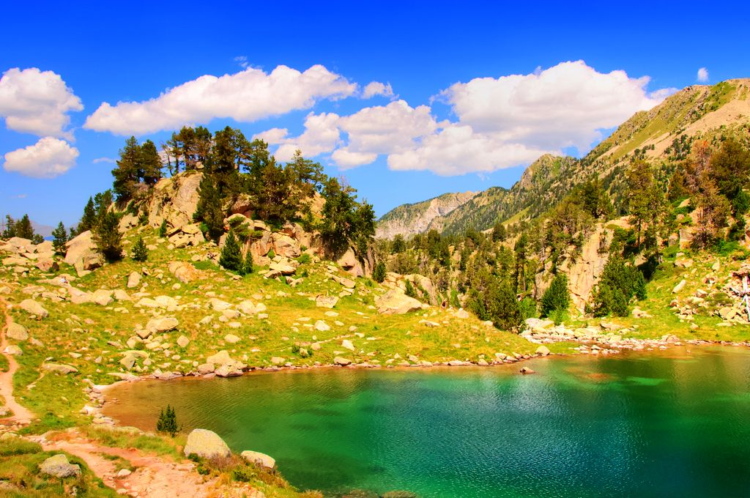 Otro precioso lago de aguas cristalinas
