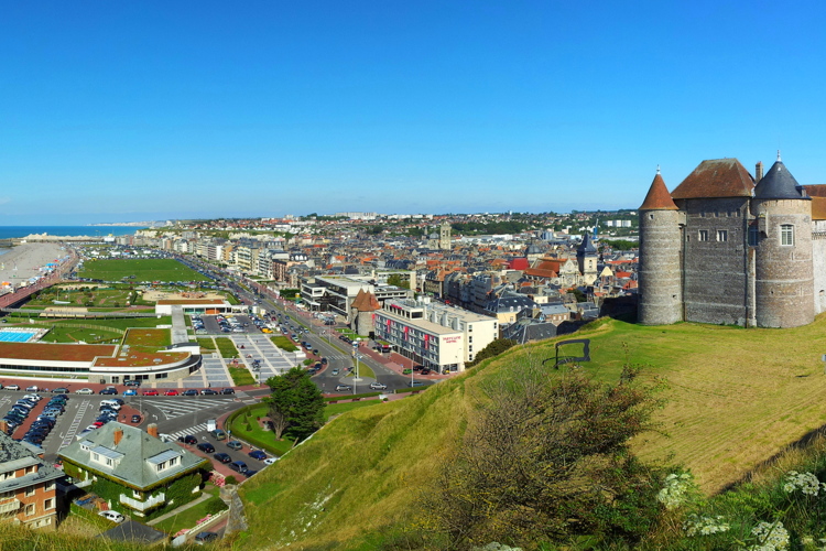 Vistas desde el castillo de Dieppe, Normandía, Francia