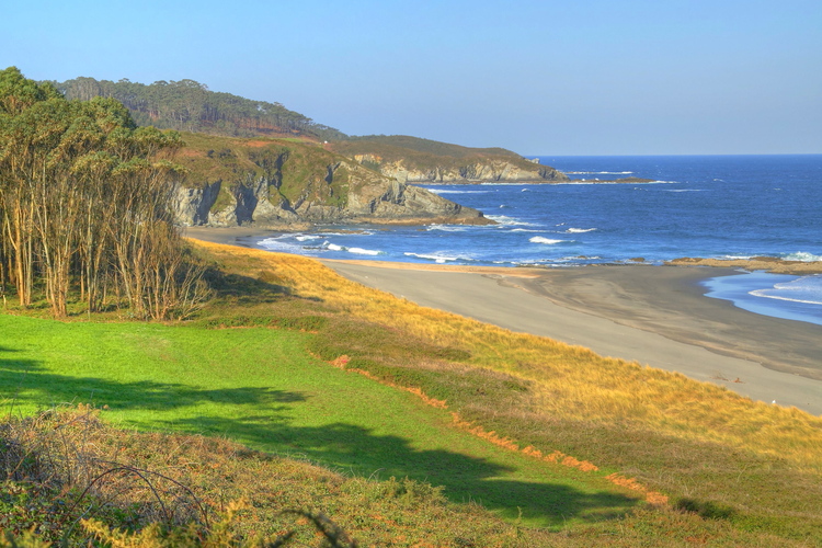 Playa de Frexulfe, Asturias, Navia