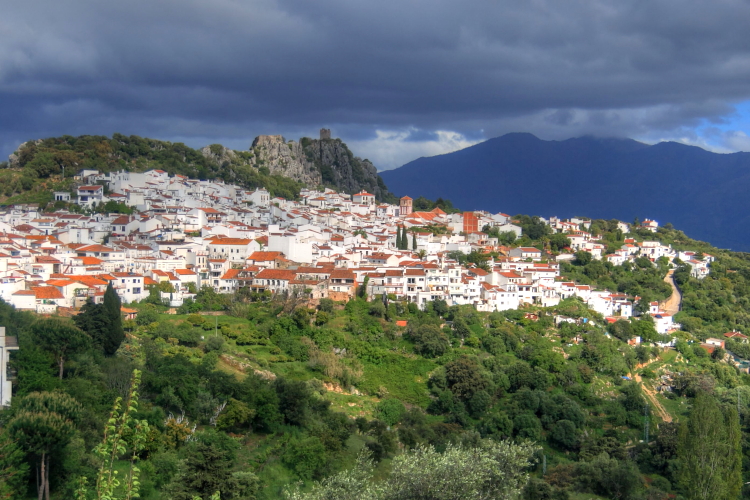 Gaucín con su castillo del Águila, Málaga, Andalucía