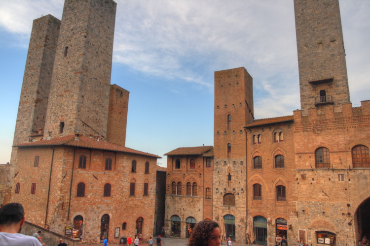 Plaza de la Catedral, San Gimignano, Siena, Toscana, Italia