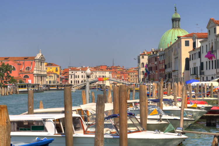 Puente degli Scalzi, Venecia, Italia