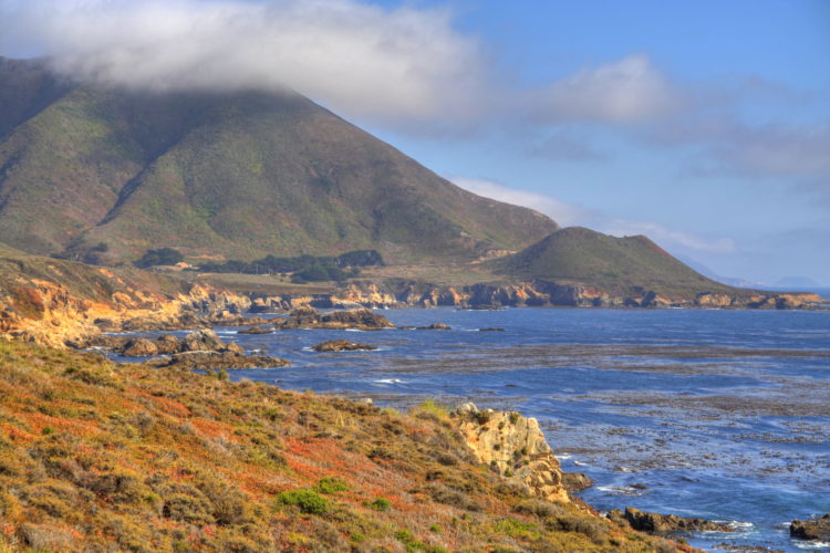 Vista hacia Soberanes Point, Big Sur, California, USA