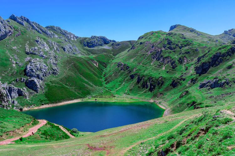 Lago de la Cueva, Somiedo, Asturias