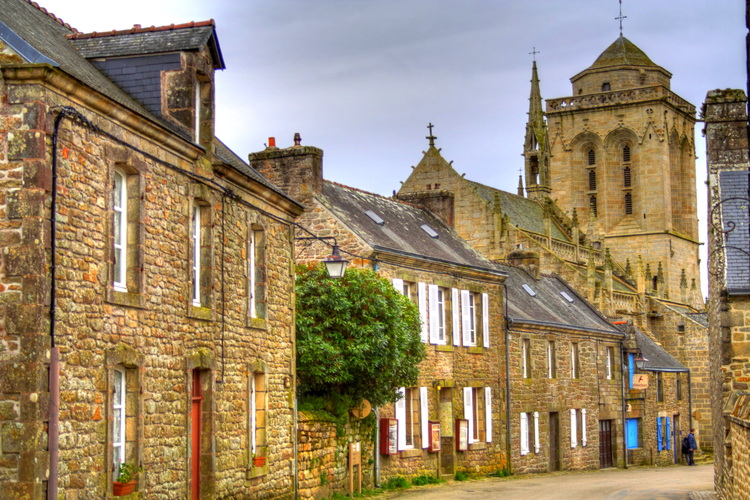 Locronan, Bretaña, Francia