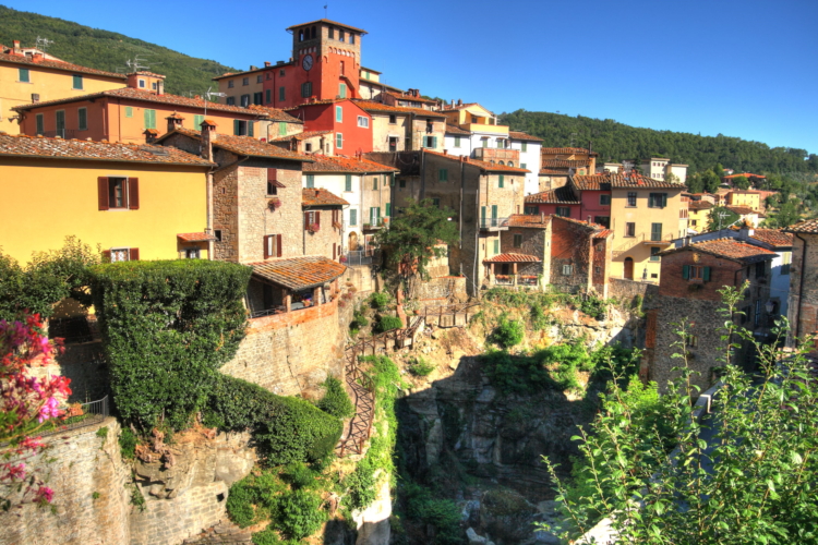 Loro Ciuffenna, Arezzo, Toscana, Italia