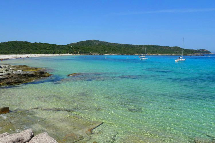 Playa de Lotu , Córcega, Francia