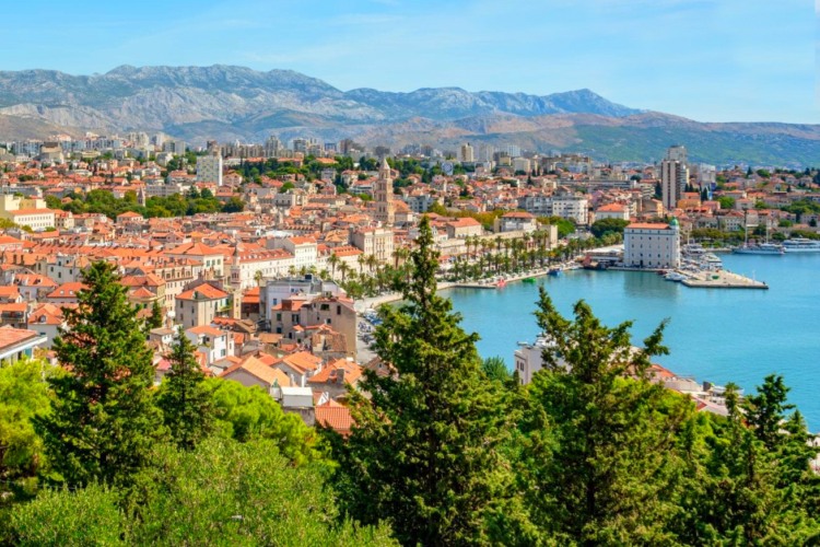 Vista de Split desde el Monte Marjan, Croacia