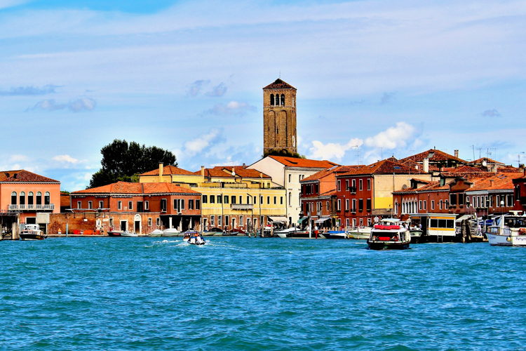 Llegando a Murano, Venecia, Italia
