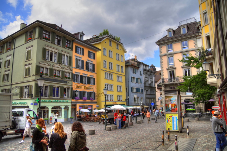 Calle en el barrio de Niederdorf