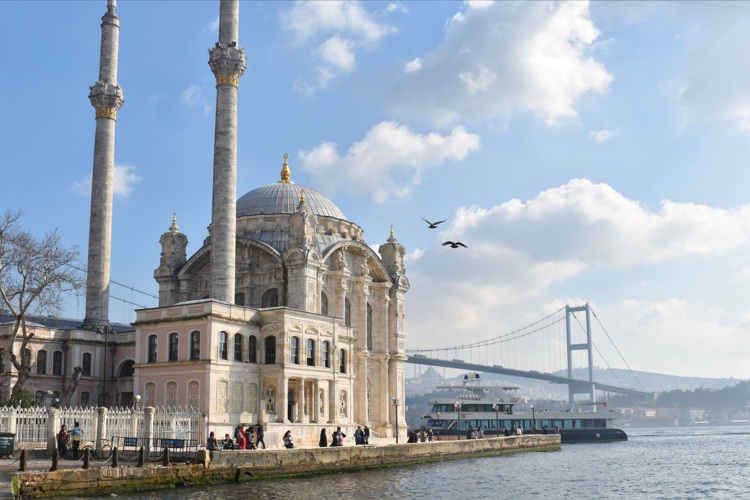 Mezquita de Ortaköy, Estambul, Turquía