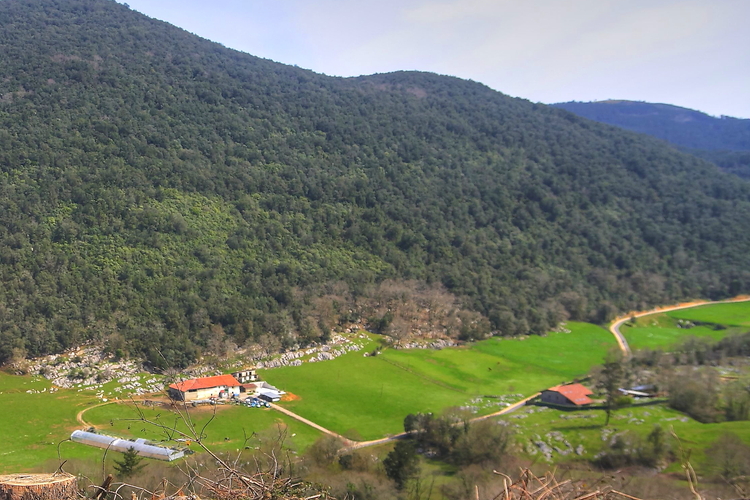 Panorama del valle desde el sendero