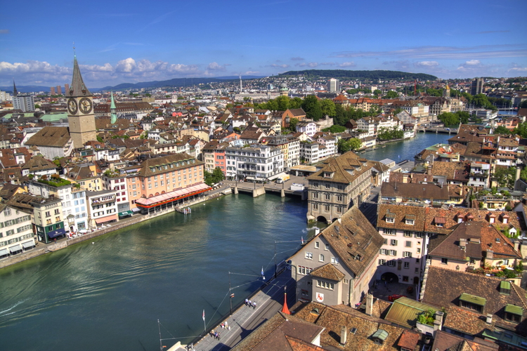 Vistas desde la Grossmünster, Zúrich, Suiza