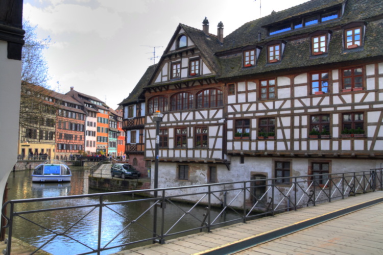 Otro rincón en La Petite France, Estrasburgo, Alsacia