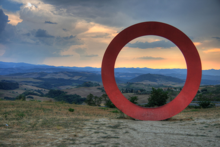 Escultura en Volterra, Pisa, Toscana, Italia
