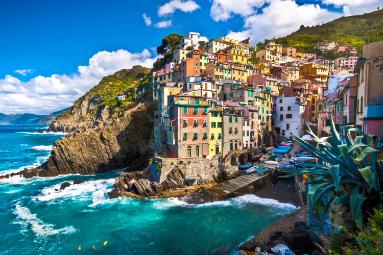 Puerto de Riomaggiore, Cinque Terre, Italia