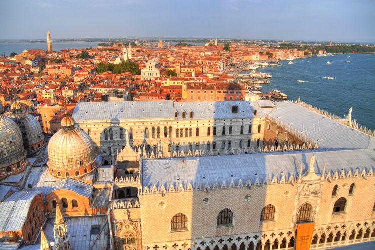 Riva degli Schiavoni, Venecia, Italia