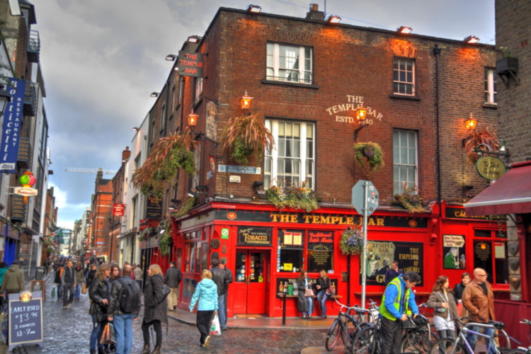 Temple Bar en Dublín, Irlanda