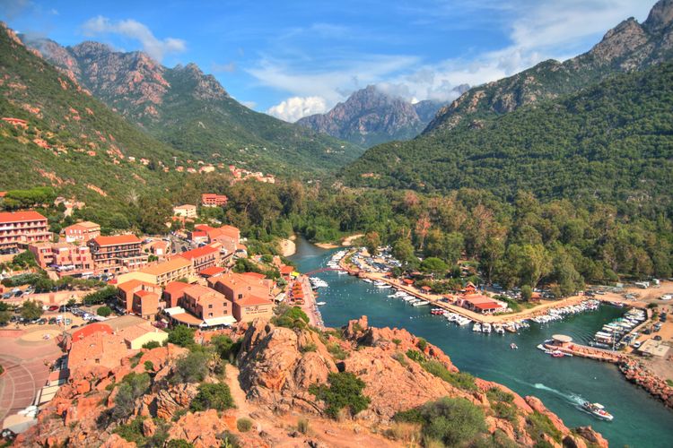 Vistas desde la torre de Porto, Francia, Córcega