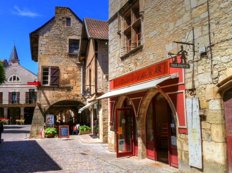 Villeneuve d’Aveyron, Midi-Pyrenees, Aveyron, Francia