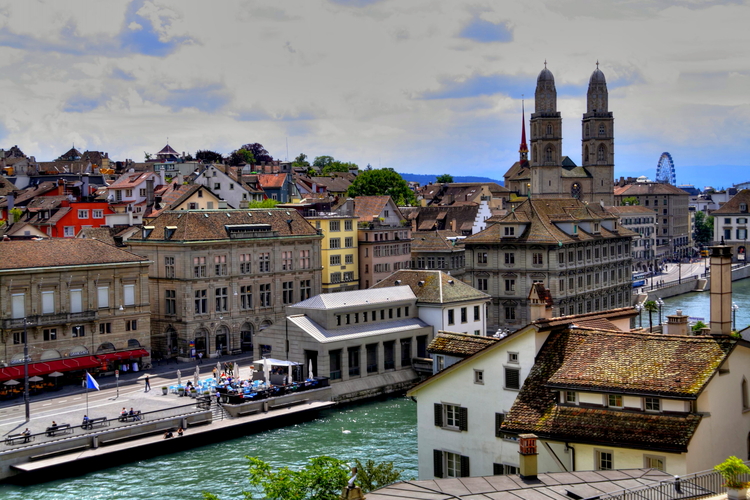 Vistas desde Lindenhof, Zurich, Suiza