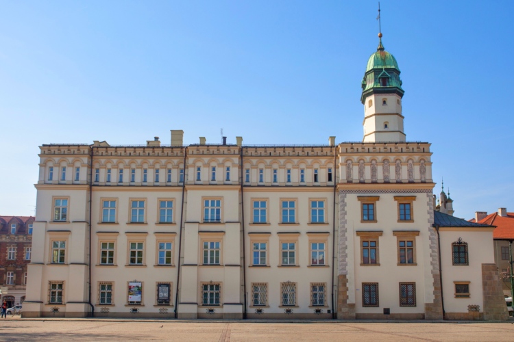 Museo en la Plaza Wolnica, Cracovia, Polonia