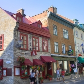 Calle típica del viejo Quebec