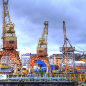 Grúas desde el crucero por el archipiélago