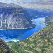 Muy cerca de Trolltunga