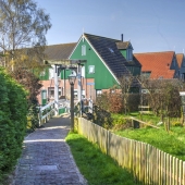 Marken
