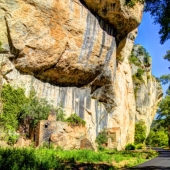 Rocas en la carretera