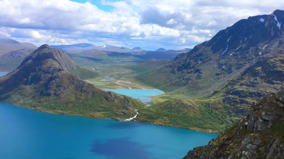 Besseggen Ridge, Noruega, Jotunheimen, Oppland