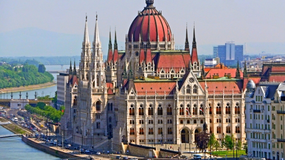 Parlamento de Budapest, Hungría, Danubio