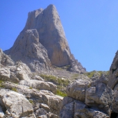 Naranjo de Bulnes, Asturias, Picos de Europa